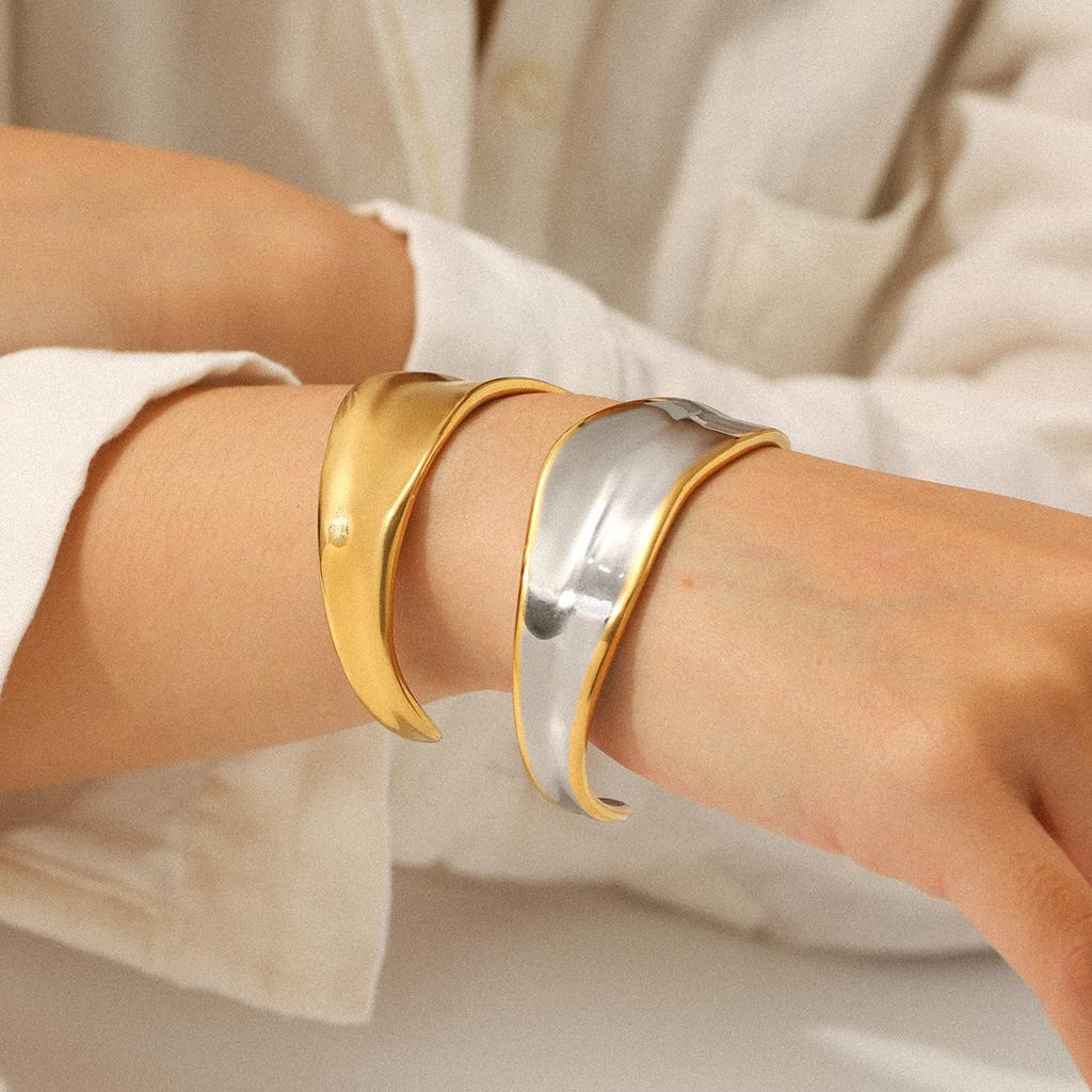 Exaggerated Jewelry 18K Gold Large Polished Stainless Steel Open Bangle Women's Premium Color-block Titanium Steel Bracelet