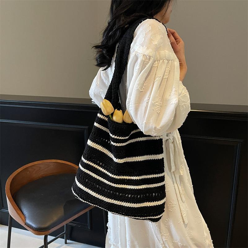 Large Capacity Knitted Bag Women's Summer New Versatile Striped Woven Bag Seaside Leisure Beach Bag