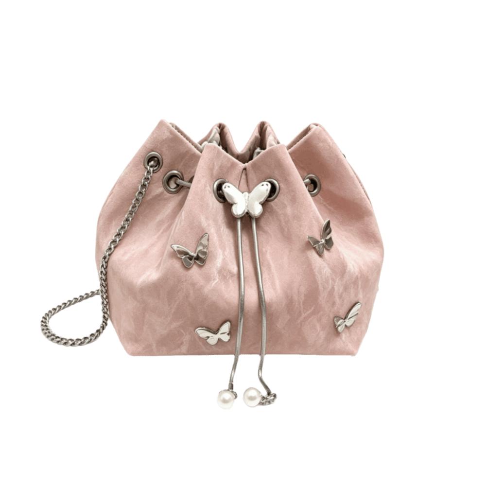 PU Chain Crossbody Bag Metal Butterfly Accent Shoulder Bag Elegant Drawstring Bucket Bag Travel розовый