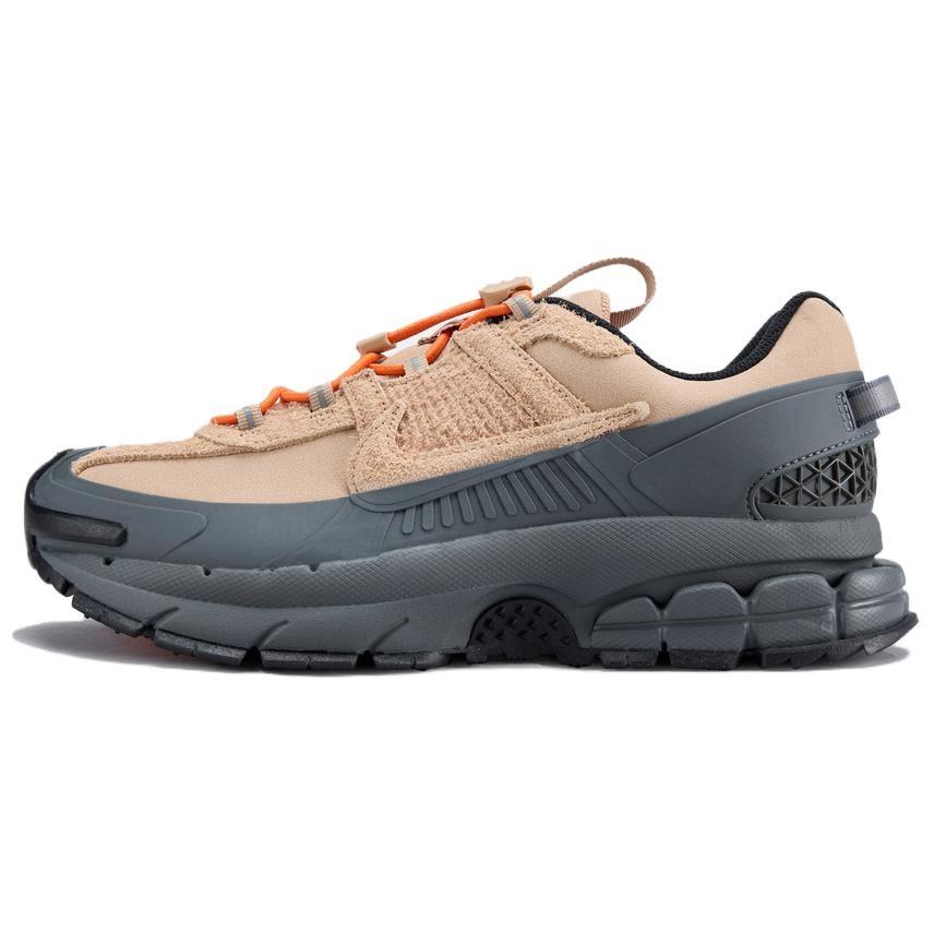 Nike Air Zoom Vomero 5 Roam