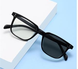 UV Protected Polarized UV Protection Lightweight Comfortable Durable High Quality High End Square Shaped Male Female Photochromic