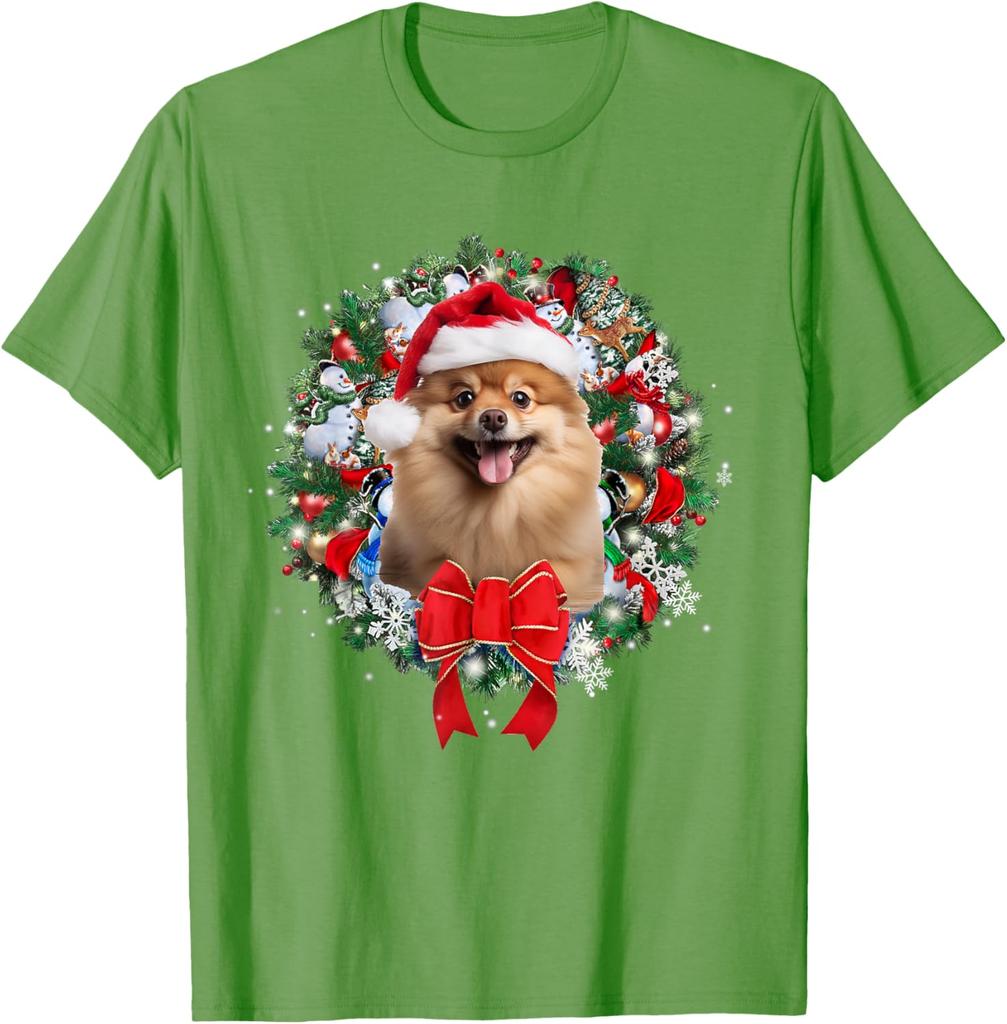 Pomeranian Christmas Wreath Graphic Tee Cute Dog Lover Casual Short Sleeve T-Shirt