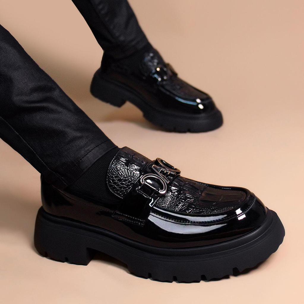 Men's Black Patent Leather Formal Shoes: High-End, Thick Sole, Height-Increasing, Breathable, Casual, Handcrafted.