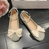Damskie czółenka Eleganckie płaskie buty Mary Jane Słodka dziewczyna Kokarda z wstążki Łańcuszek z pereł Buty Lolita Wygodne Okrągły nosek Miękka podeszwa Płytkie buty