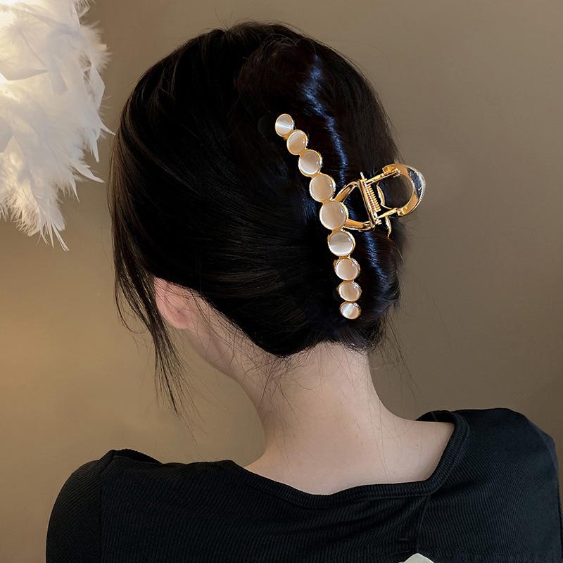 High-End Large Metal Claw Hair Clip for Women - Elegant Updo Accessory
