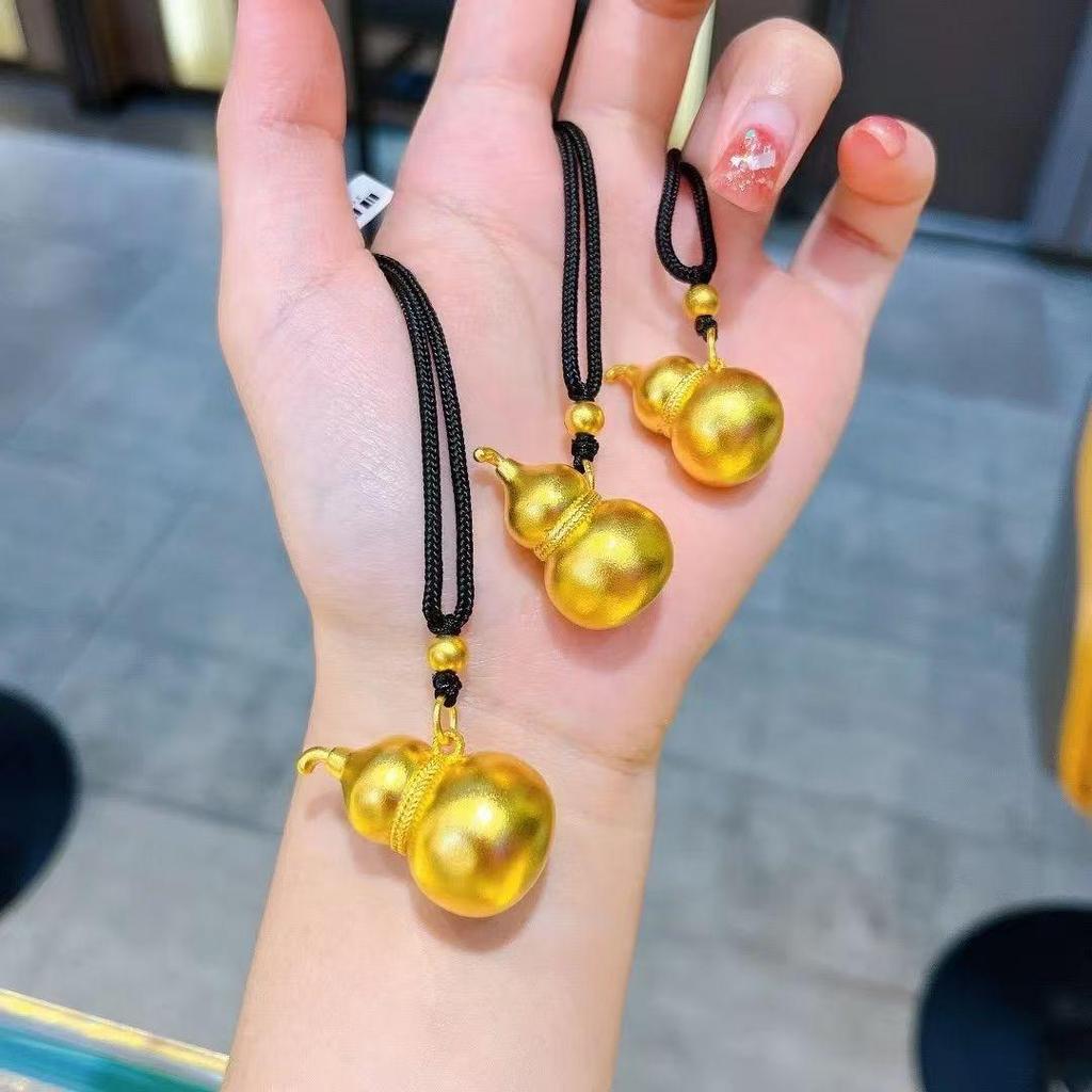 Classic Chinese style stereoscopic gourd pendant black rope exquisite luster necklace dazzling style banquet jewelry