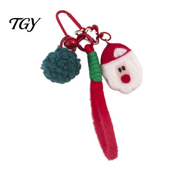 Santa Claus Bag Charm Christmas Charm, Crochet Keychain Pendant with Festive Charms Faux Leather Star, Xmas Hanging Decor for Party Favors Gift
