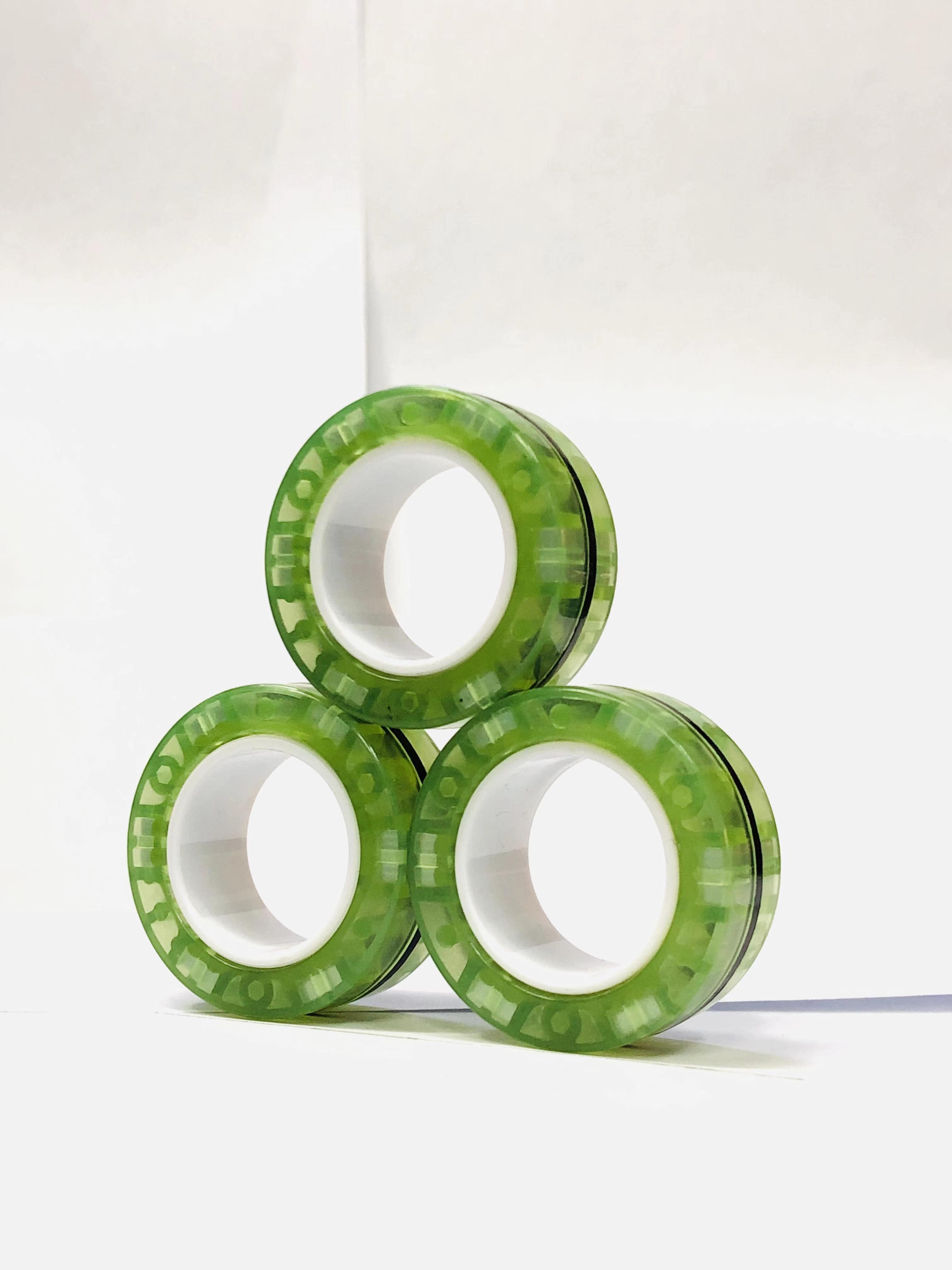 

3pcs Finger Magnetic Rings Vibrant Fidget Plaything Set Adult Magnets Spinner for Relieve Stress Anxiety Relief Therapy флуоресцентный зеленый