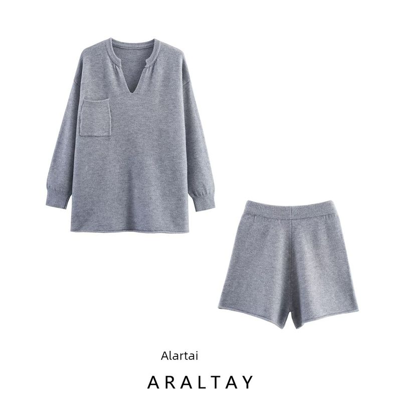 Araltay New Arrival Fashion Style Women's Clothing Fashion All-Match Minimalist Casual Style Hemming Knitted Tops Shorts