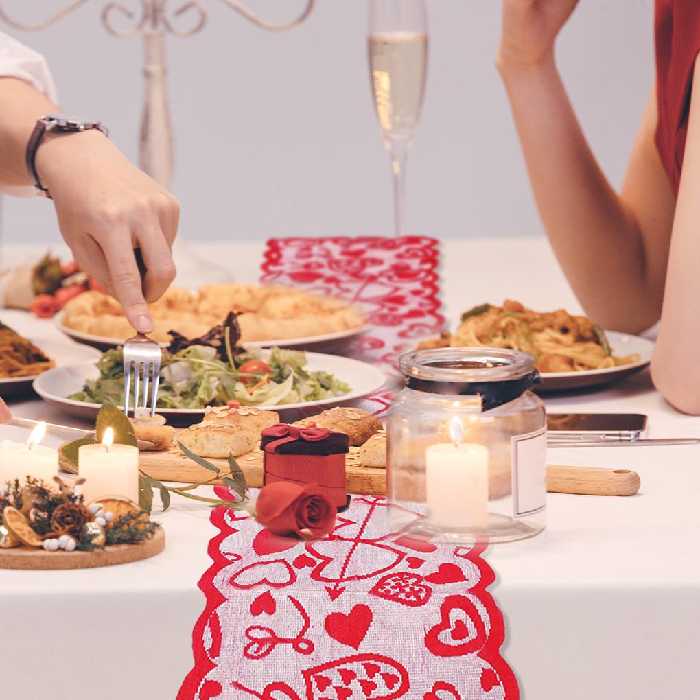 Běžec na stůl Podložka Festivalová dekorace Ubrus Opakovaně použitelný Umělecké řemeslo Polyester Prostírání Sada Ozdoba Hotel Restaurace