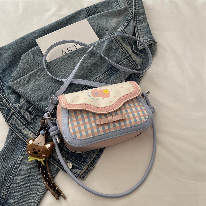 Cute Pink Apple Niche Women's Bag New Underarm Shoulder Bag Portable Niche Women's Bag Popular Small Square Bag