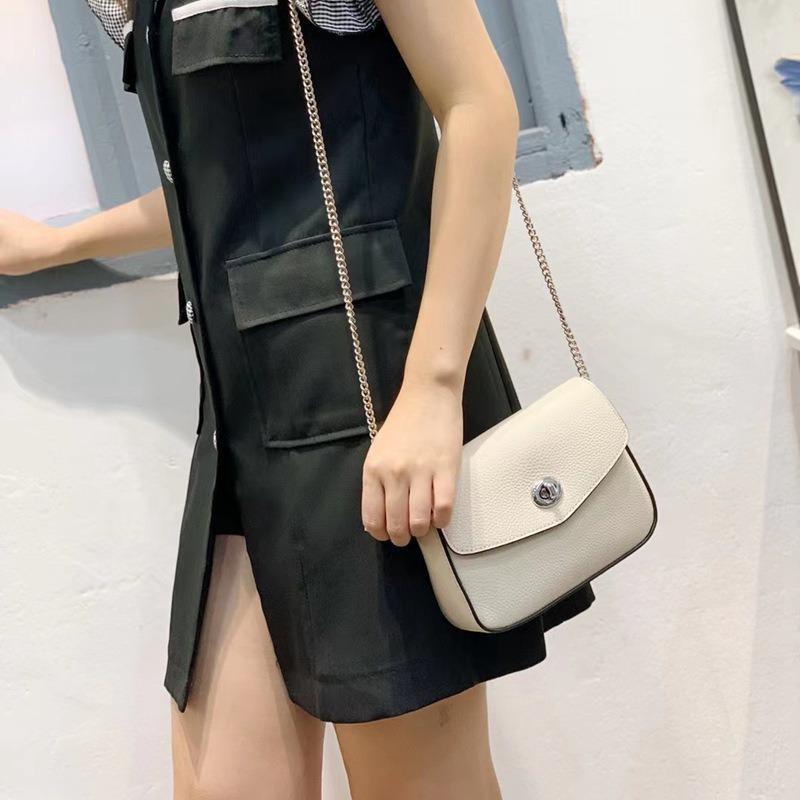 Mini Bags Leather Mini Bag OEM Leather Simple Flip Bag Chain Crossbody Small Square Bag