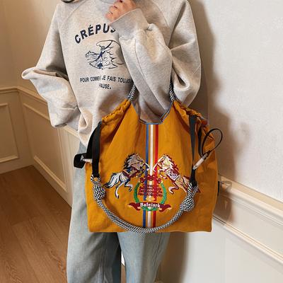 Women's Embroidered Women's Bag Shoulder Bag Nylon Bag Waterproof Tote Bag Canvas Bag Portable Messenger Bag
