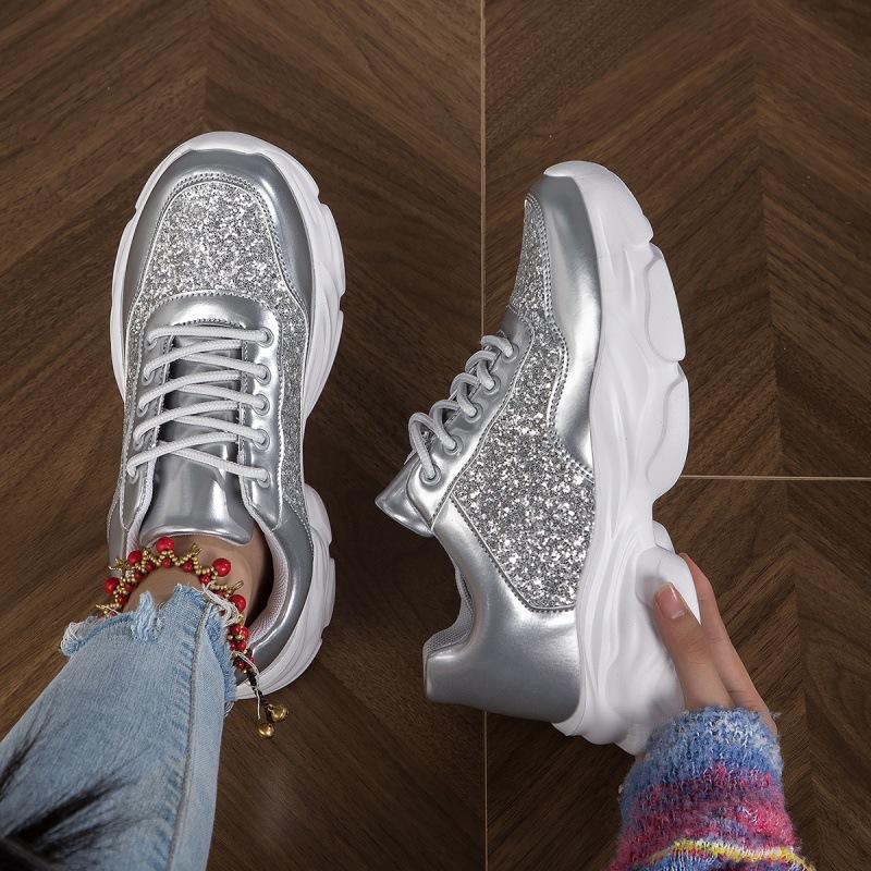 Fashion Shiny Silver Women Casual Shoes Leather Platform Sports Shoes Woman Glitter Bling Sneakers Black Flat Sneakers Skateboard Shoes
