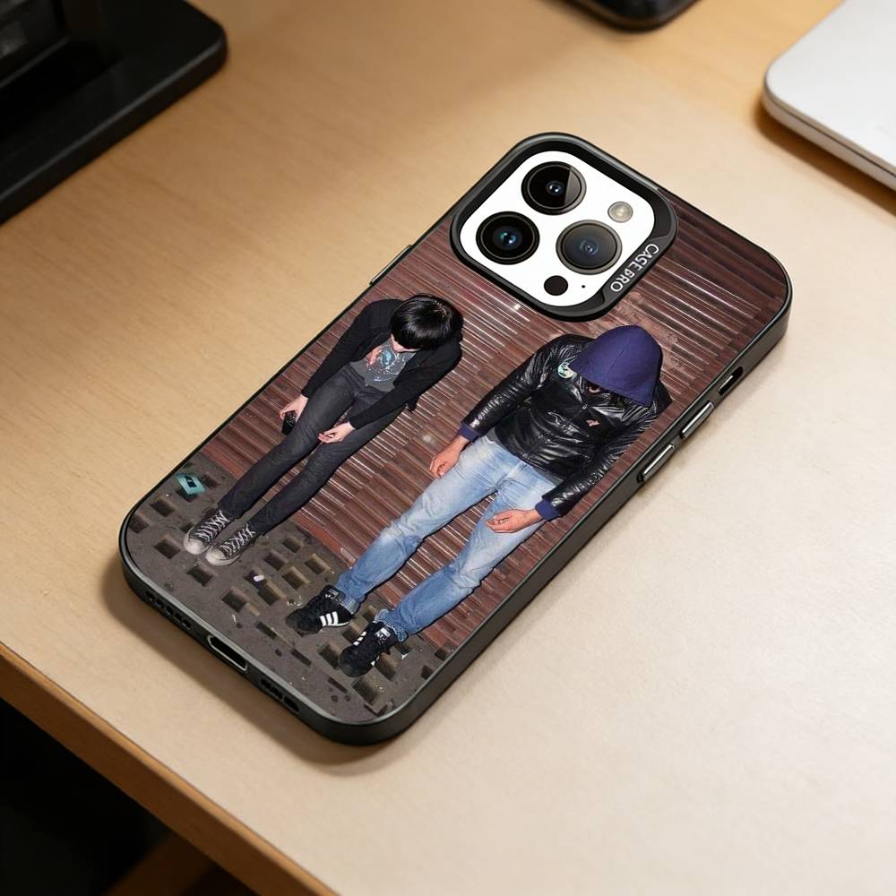Glitch Electronic Band  Phone Case For iPhone 17,16,15,14,13,12,11 Plus,Pro Max,XS,Colorful Silver Phone Case Funda Cover