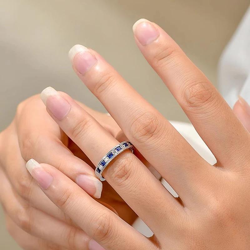 Huitan Glänzende Blau/Weiße Zirkonia Ringe für Frauen Neuartig Kreativ Attraktiv Weibliche Finger Accessoires Dinner Party Zirkon