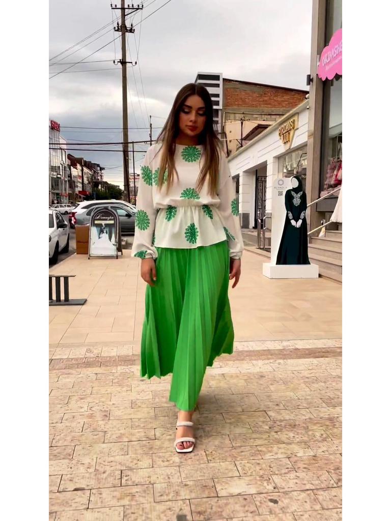 Europejski i Amerykański Styl Damski Zestaw Top z Długim Rękawem i Spódnica z Wysokim Stanem, Kolekcja 2024