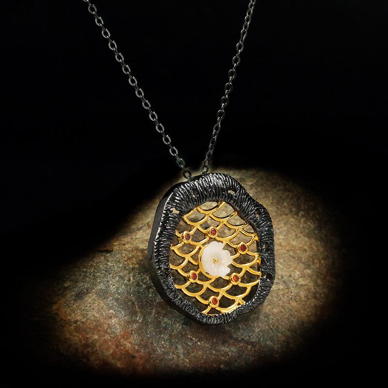 Black Gold Two-Tone Line Gemstone Flower Bud Necklace For Women Wedding Party Engagement Travel Jewelry Gift