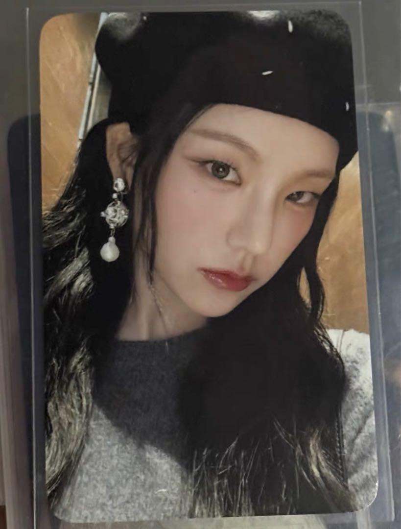 

[USED] ITZY Gayo Daejejeon MBC Collaboration Stage Sanok Yeji Trading Card