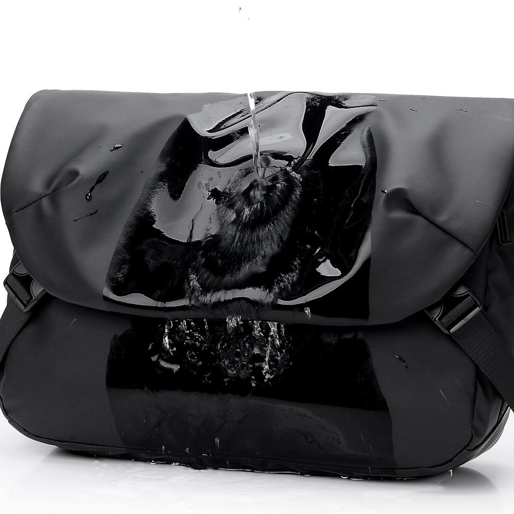 This Trendy Men's Crossbody Bag Is Versatile, Multi-layered, and Water-resistant. It's A Casual Single-shoulder Crossbody Bag