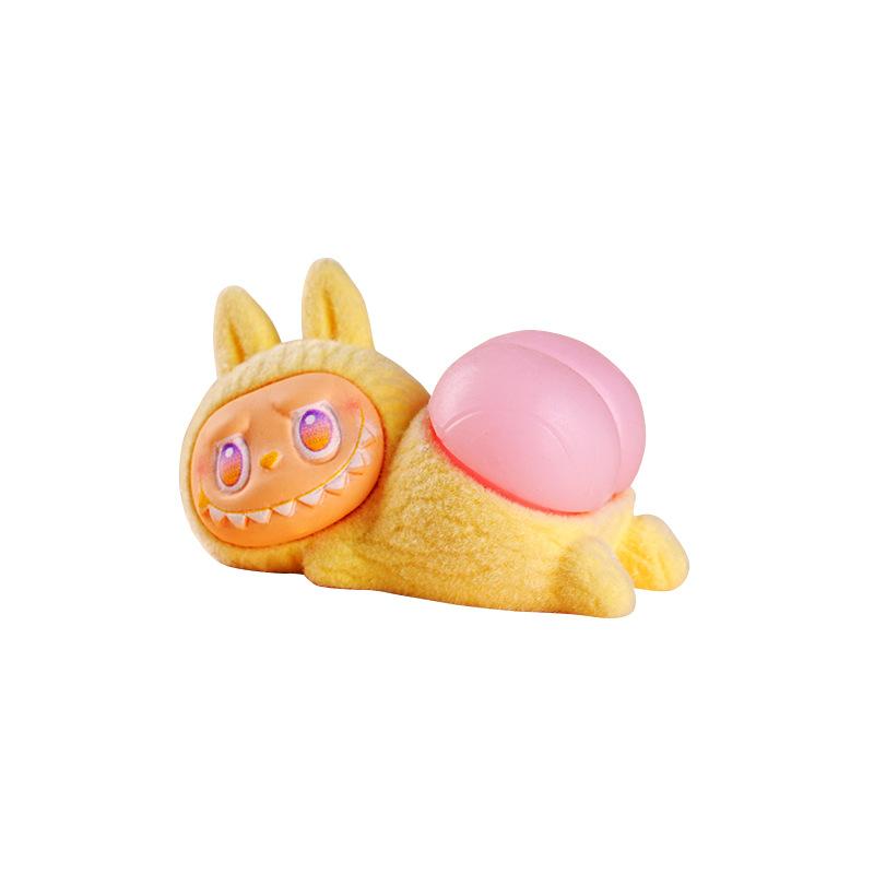 Tide Play Resin Ornament Ornament, Flocking Cute Doll Blind Box Blind Bag Desktop Ornament