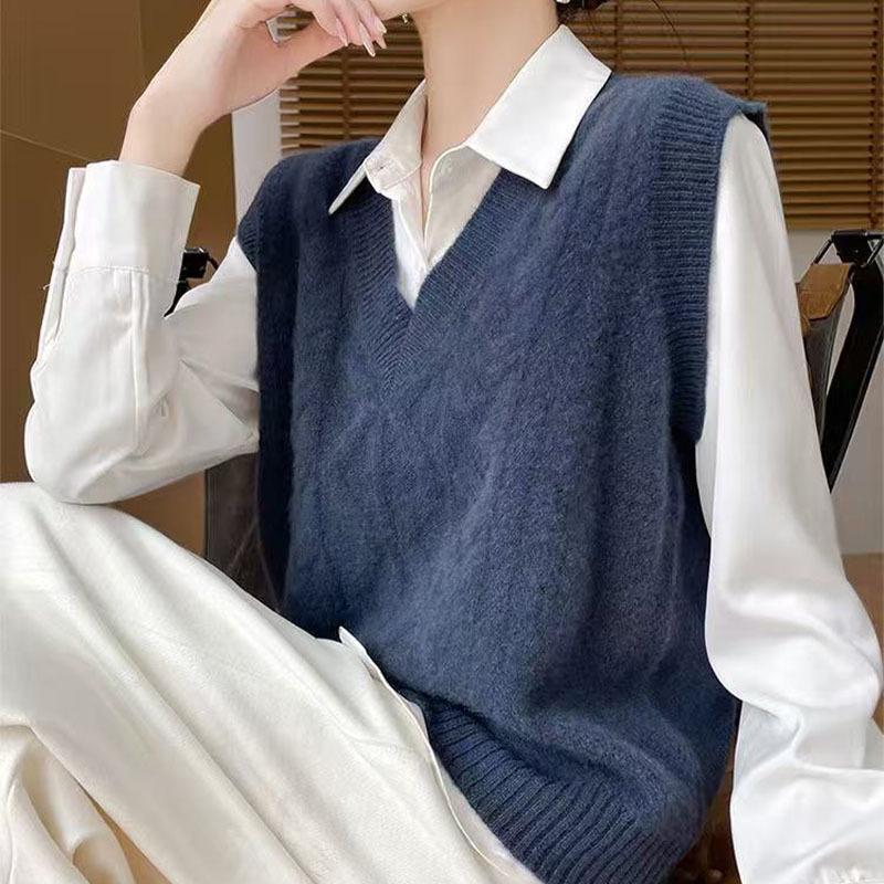 2026 Spring Women's College Style V-Neck Wool Knit Cropped Vest