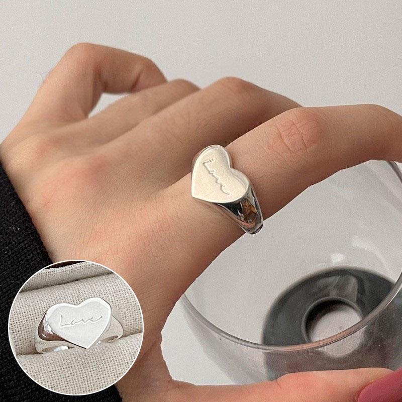 Korean 3D Heart Ring: Women's Retro Wide Band, Fashionable English Letter Open Finger Ring, Hip-Hop Style Index Finger Ring.