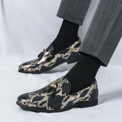 Mode Streetstyle Business Loafers Neue Herren Quasten Slipper Schuhe Designer Männlich Hochzeitskleid Homecoming Schuhe Zapatos Hombre