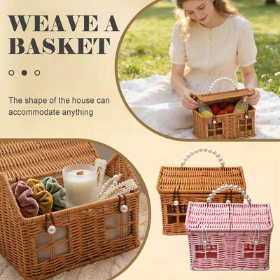 This Plastic Rattan House-shaped Basket, With A Lid And Folding Handle, Is Perfect For Picnics, Easter, Tidying Up, And Other Occasions.