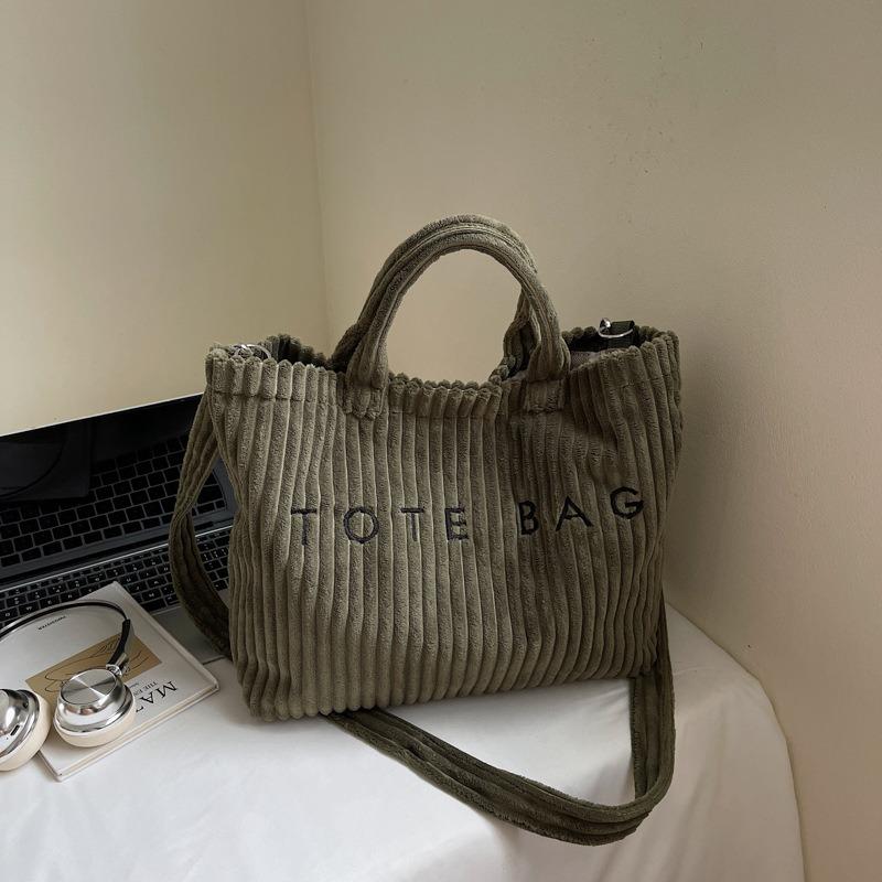 Modna nowa torba na ramię o dużej pojemności damska torba listonoszka popularna wszechstronna aksamitna w paski damska torba z literami przenośna torba typu tote