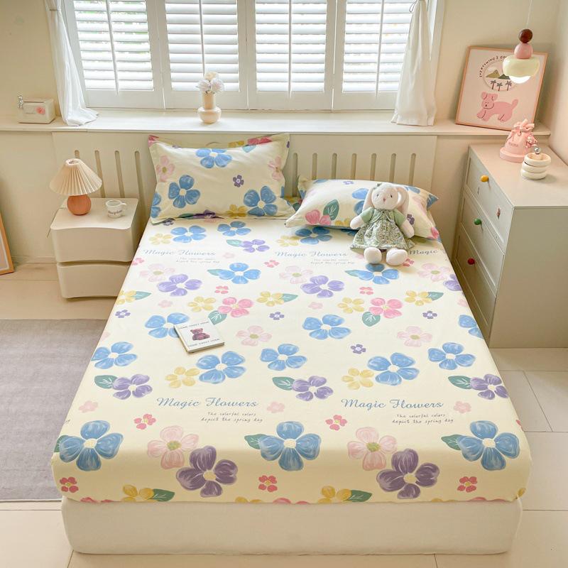 100% Cotton Fitted Sheet: Soft, Printed, Moisture-Wicking, Sweat-Absorbing, Anti-Static Mattress Protector