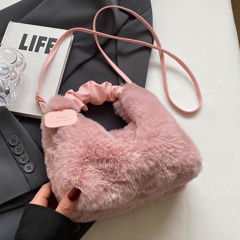 2024 Winter Fairy Plüsch Faltenhandtasche - High-End Influencer Favorit, Damen Umhängetasche/Crossbody-Tasche