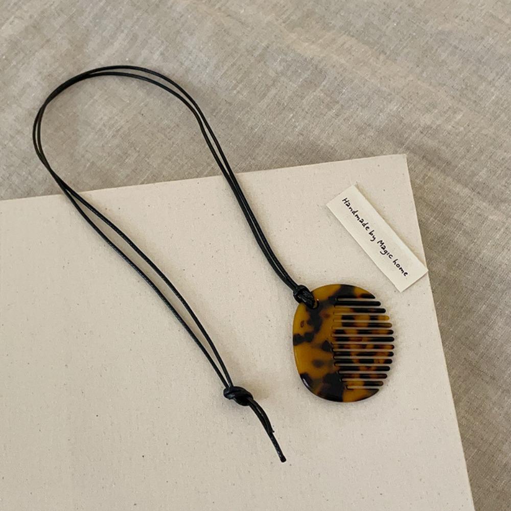 New Leopard Print Comb Pendant Necklace Rope Chain Black Rope Women Necklace Jewelry Accessory Sweater Chain Girl Party Gifts