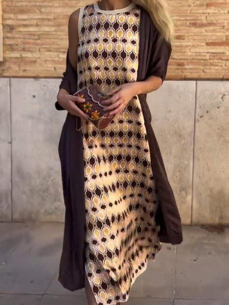 

Women s Floral Print Sleeveless Jumpsuit with Yellow Long Cardigan and Brown Flip Flop Sandals 3XL кофейный