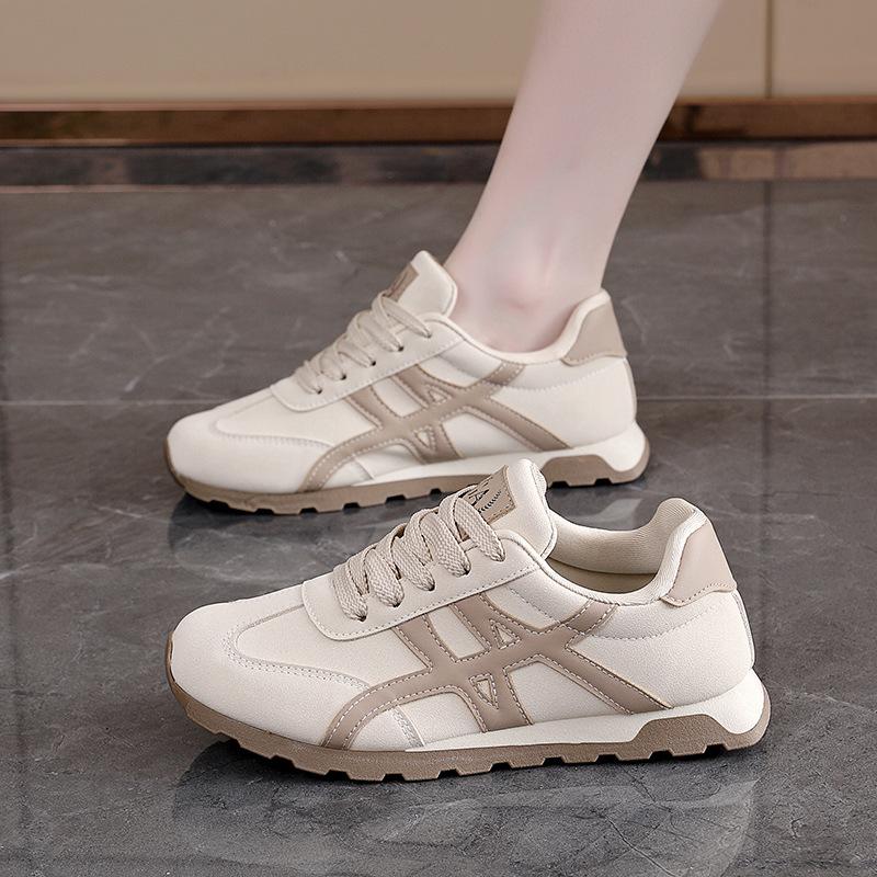 Spring New German Training Shoes Female Ins Students Flat-bottomed Versatile Sports and Leisure Forrest Gump Board Shoes