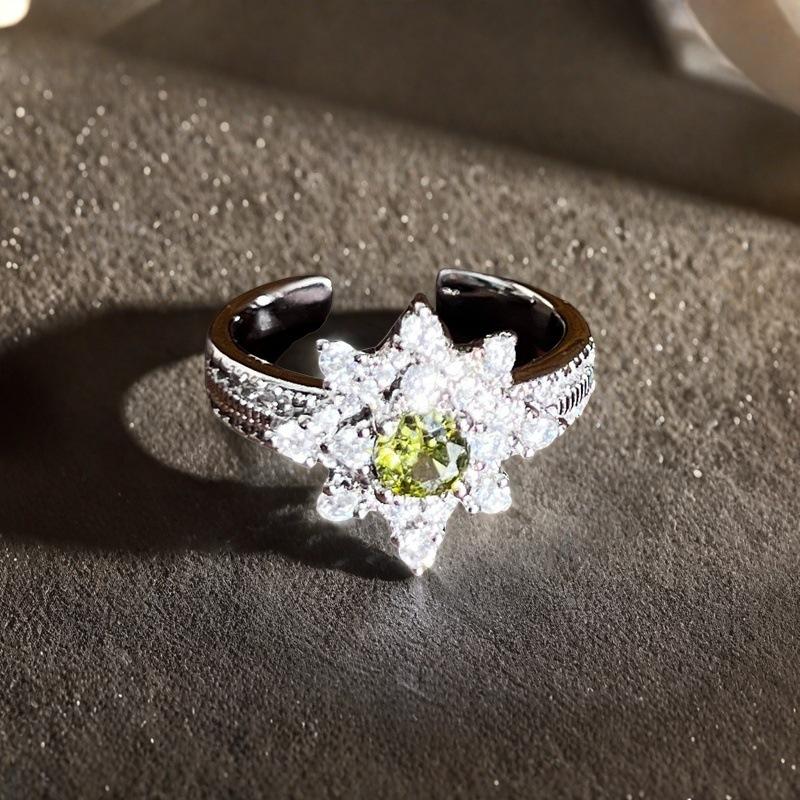 New Niche Design Colored Treasure Purple Full Diamond Zir*****Pen Ring Sunflower Super Flash High-End Light Luxury Ring