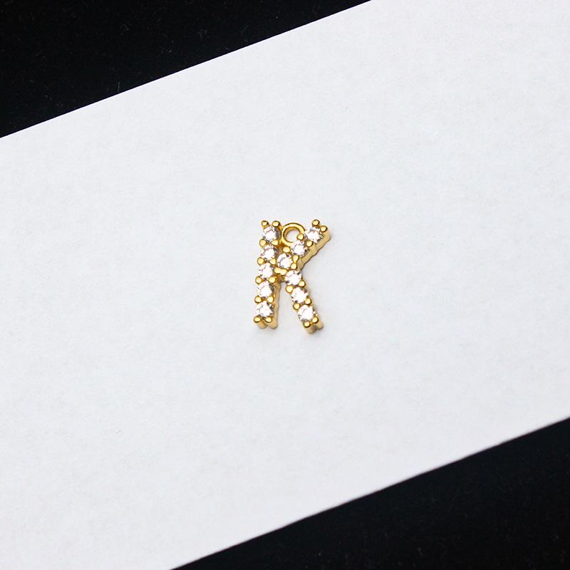 Copper-Plated Gold Micro-Inlaid Diamond English Letter Pendant: 26 Charm Options for Necklaces or Earrings
