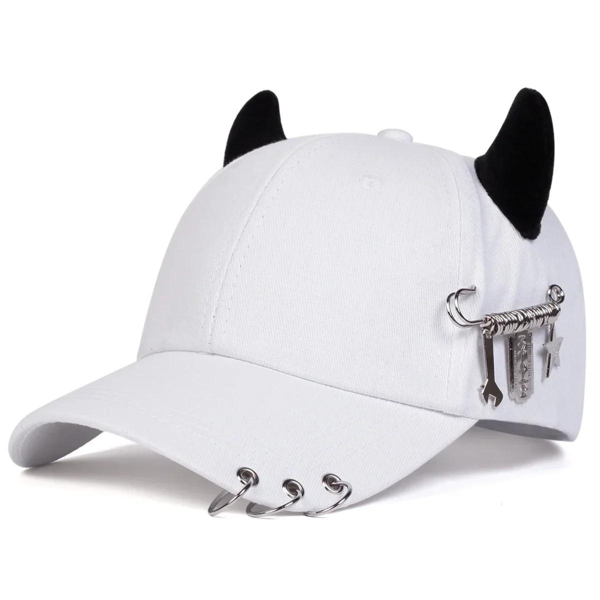 

Unisex Cow Horn Baseball Cap - Iron Ring Adjustable Sun Hat for Spring Autumn, Outdoor Casual Sunscreen Hat Adjustable& 8Y белый
