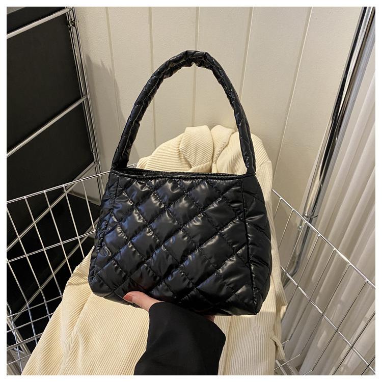 

Сумка-тоут Женская сумка Вышивка нитью Хлопковая сумка для одежды Универсальная сумка через плечо Мода Иностранный стиль Хлопковая сумка чёрный