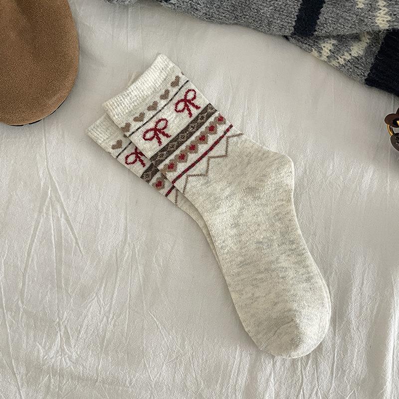 Female Autumn and Winter Warm and Thick Bow Match Color In The Tube Pile Socks