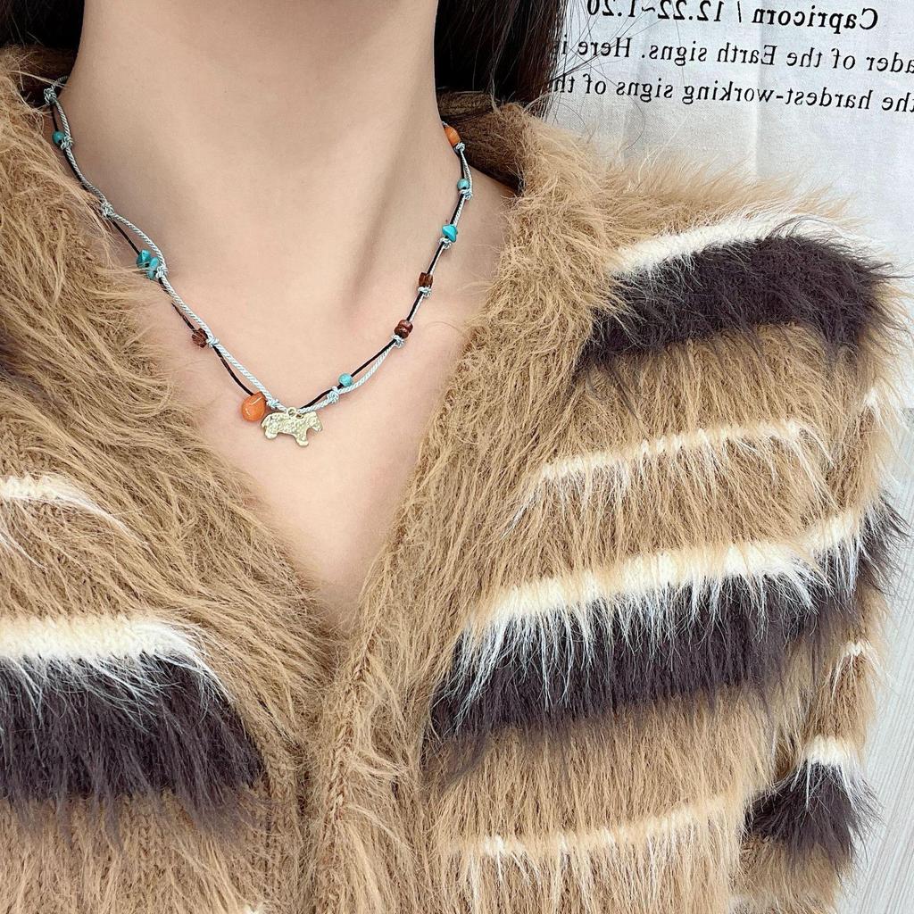 Elegant Hand-Woven Beaded Elephant Necklace - Exquisite Retro Chinese Design for Women