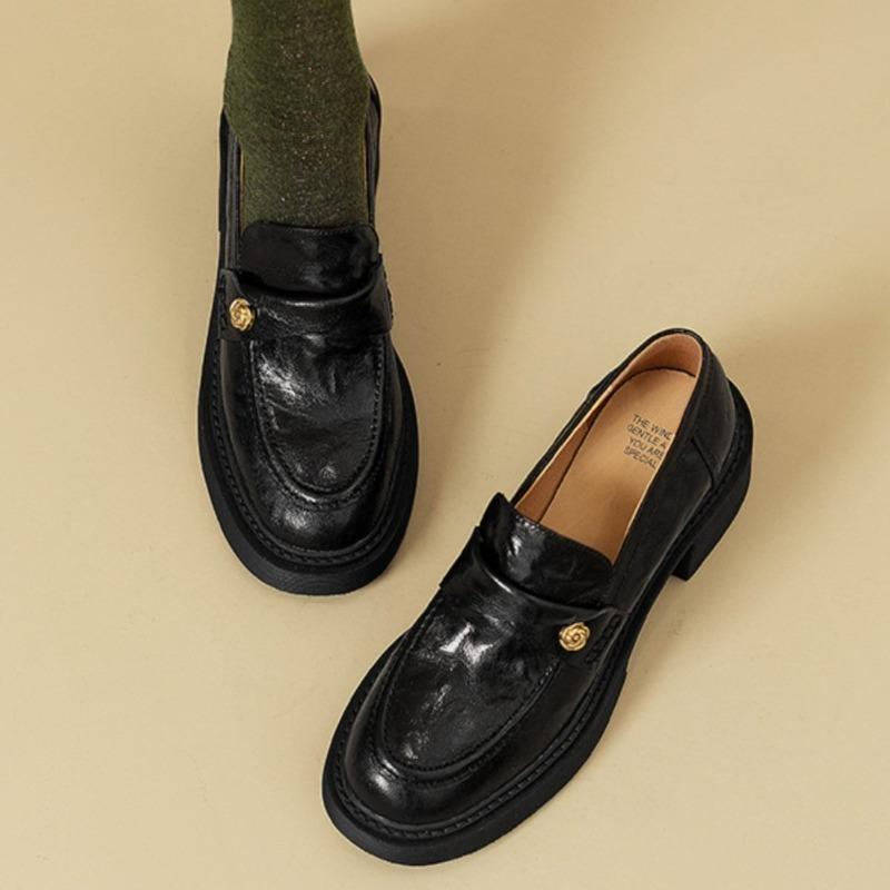 

Heeled Shoes for Women in Spring and Autumn - One-piece Shoes with High Heels, Leather Shoes 40 чорний