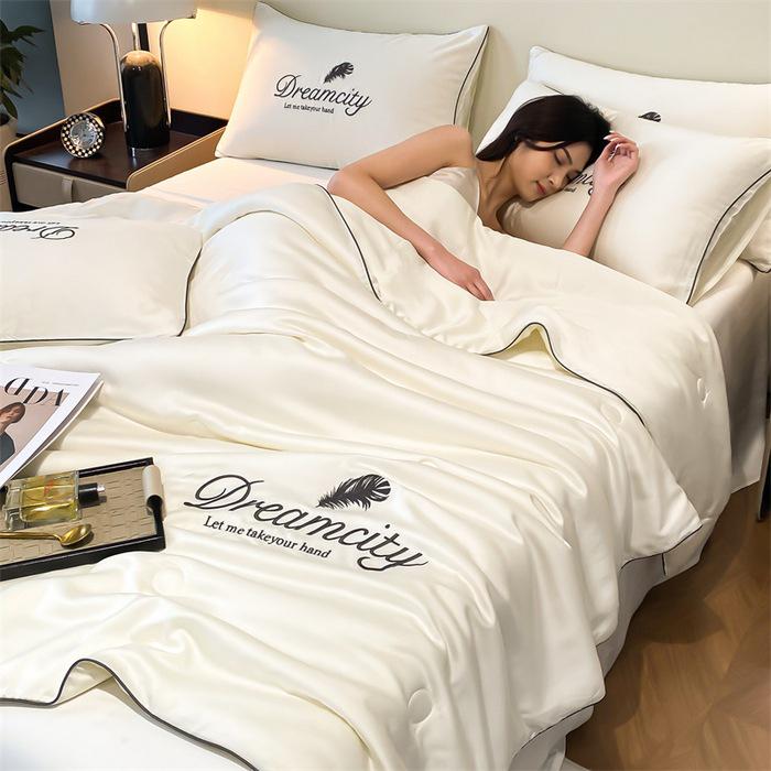 Gewaschenes Seiden-Tencel Sommer-Steppbett-Set - Besticktes Eis-Seiden-Vierteiler