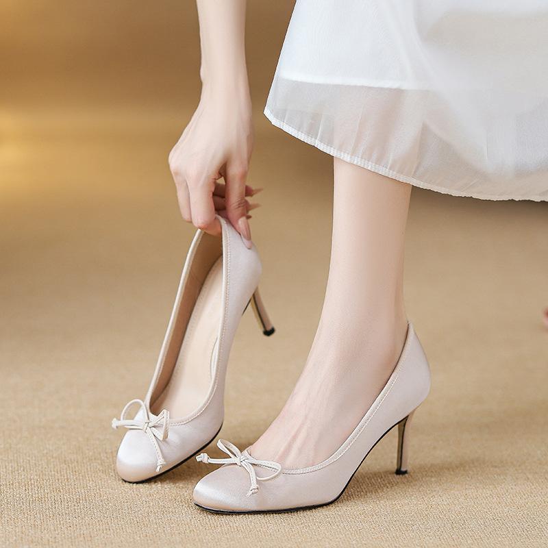 Temperament beautiful single shoes children with skirts light mouth round head bow apricot high heels with cheongsam thin heel banquet