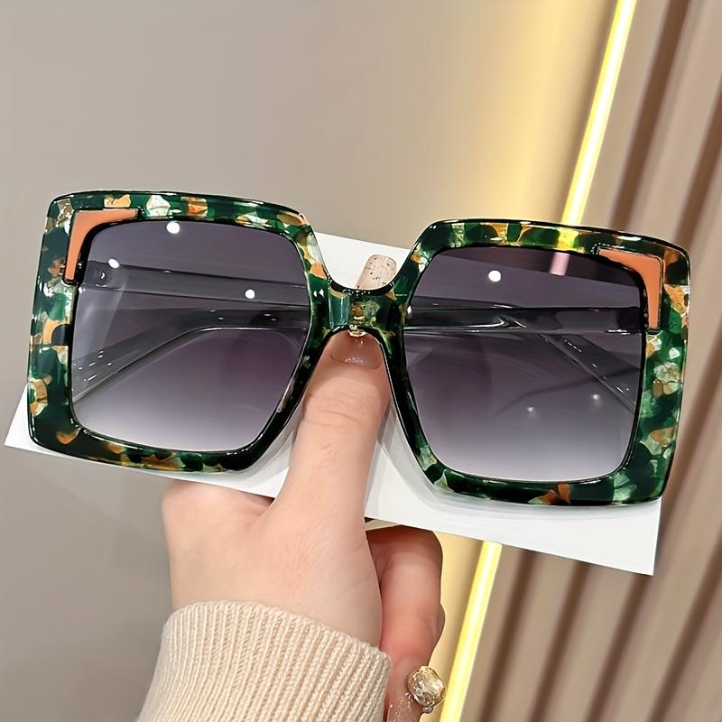 

1 Pair Of Women’S Stylish Square Fashion Glasses With Leopard Print Frame & Gradient Ac Lenses - Metal Hinges