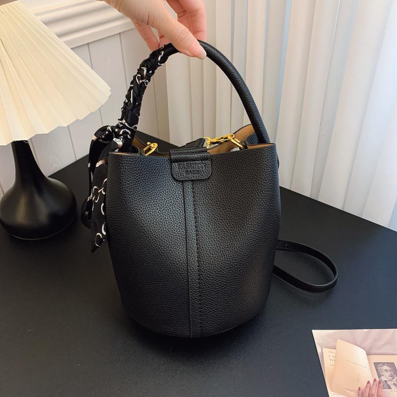New niche popular silk scarves contrasting colors, children and mothers, bucket bags, portable shoulder messenger trendy women's bags