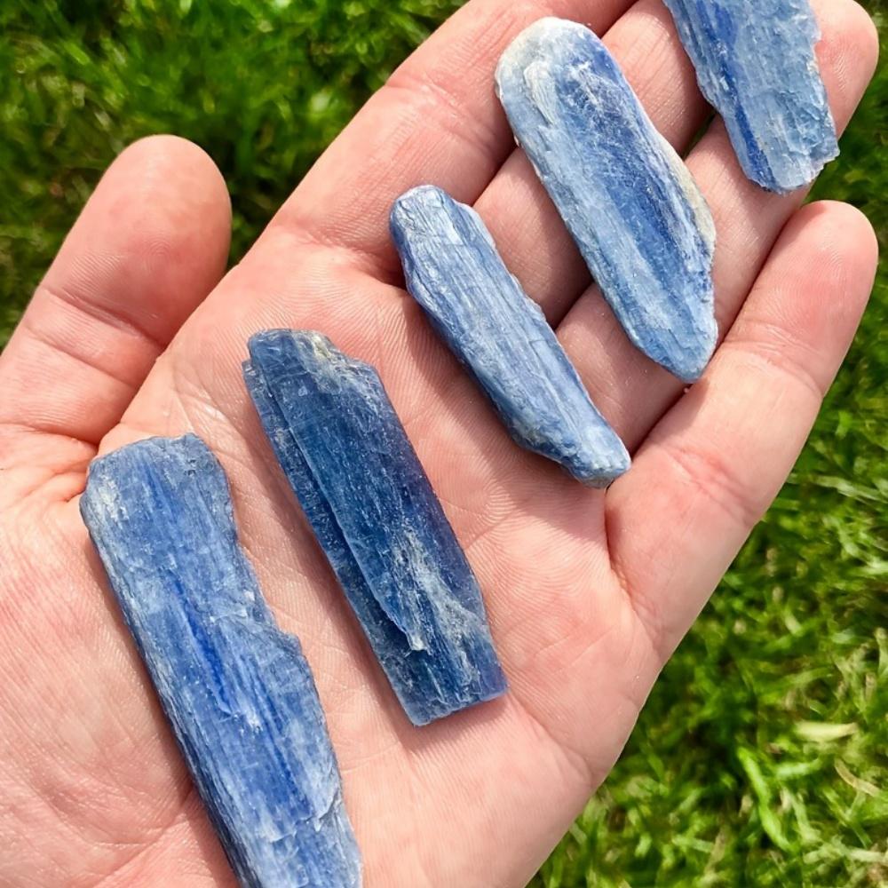 50g/100g Natural Kyanite Quartz Stick Minerals Specimen Crystal Stone Reiki Healing Crystals DIY Jewelry Making Home Decor