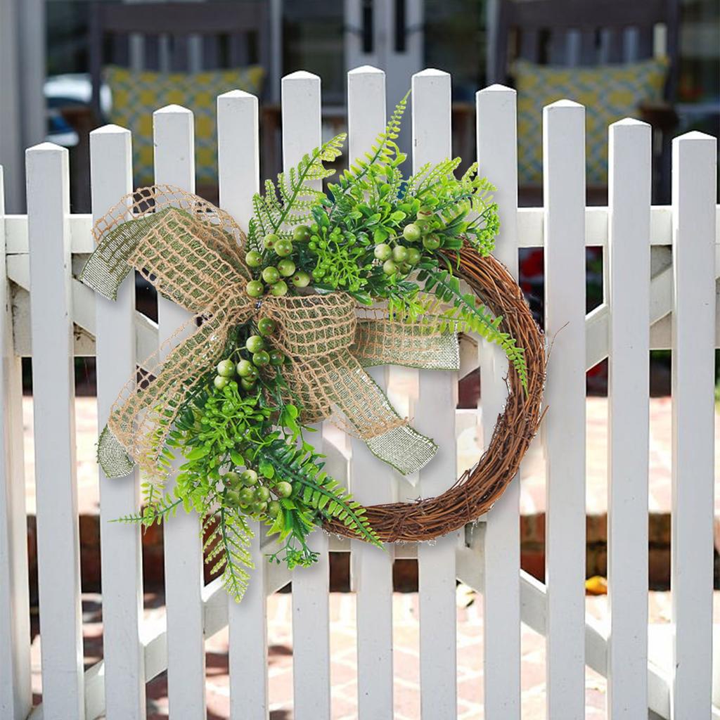 Dremilsand Couronne D'eucalyptus Artificiel Couronne De Porte Couronne De Feuilles Vertes Faux Guirlande D'Eucalyptus Vertes Couronne De Buffle Carreaux Décor Pour Porte Mur Fenêtre Maison, 41cm