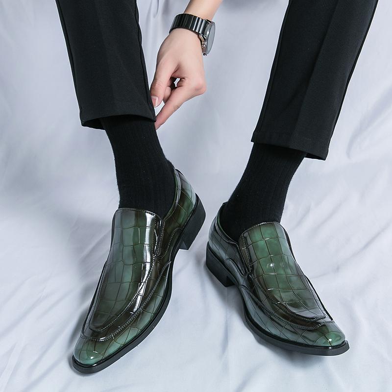 Designer Gentleman Green Dress Chelsea Leather Shoes For Male Luxury British Crocodile Pattern Loafers Wedding Prom Footwear