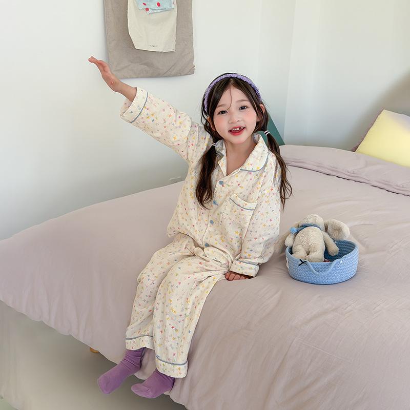 Soft 100 Percent Cotton Cute Cartoon Girls Long Sleeve Pajama Home Wear Set